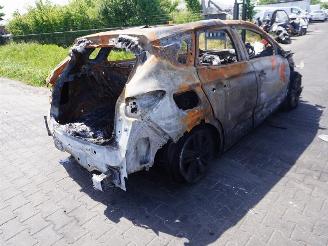 Vrakbiler auto Renault Arkana E-TECH 2023/1