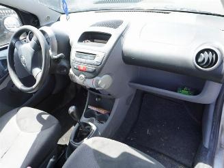 Toyota Aygo 1.0 12v picture 6