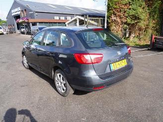 Seat Ibiza ST 1.2 TDi picture 2
