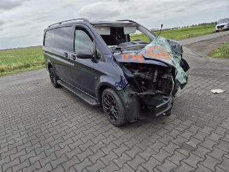 Mercedes Vito 2.2 CDI 16V picture 4
