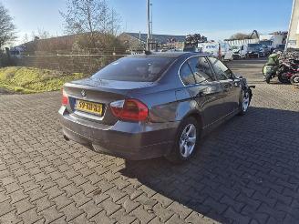 demontáž osobní automobily BMW 3-serie 3251 2006/9