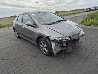 Honda Civic 1.4 picture 4