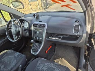 Opel Agila 1.2 picture 5