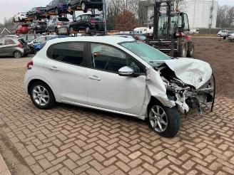 Peugeot 208 208 I (CA/CC/CK/CL), Hatchback, 2012 / 2019 1.2 Vti 12V PureTech 82 picture 3