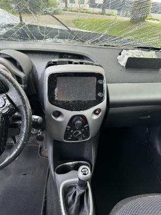 Toyota Aygo 1.0 picture 17