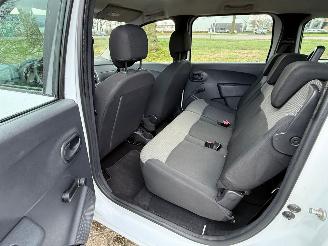 Dacia Lodgy 85 kW (116 PK)  1199 cc. picture 15