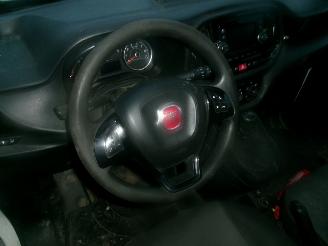 Fiat Doblo 1.6 D-Multijet SX picture 26