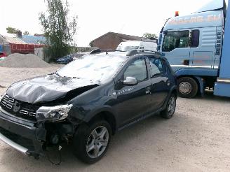 uszkodzony samochody osobowe Dacia Sandero 09 Stepway - Rainbow 2019/2