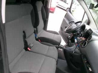 Peugeot Partner 1.6 HDI Premium picture 14