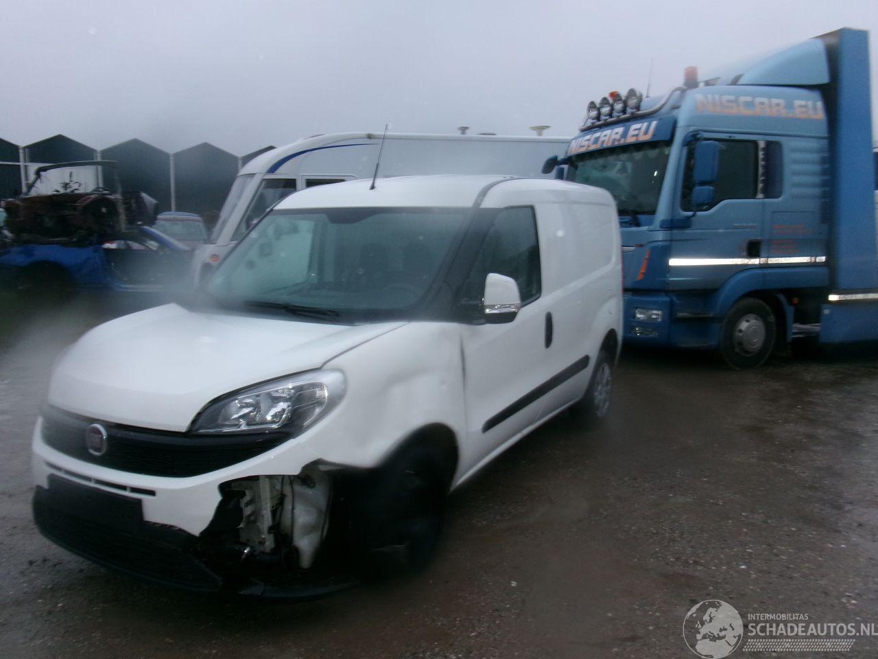 Fiat Doblo 1.6 D-Multijet SX