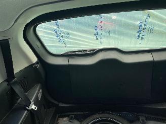 Mazda 5 Automaat Aangepast met Stuurbediening 2.0 Katano picture 22