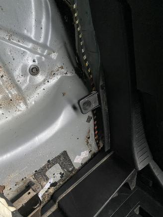 Mazda 5 Automaat Aangepast met Stuurbediening 2.0 Katano picture 51