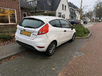 Ford Fiesta 1.25 Limited 3drs picture 12