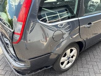 Ford Focus 1.6 16V Combi/o  Benzine 1.596cc 74kW (101pk) picture 26