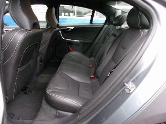 Volvo S-60 2.0 D2  POLAR+ DYNAMIC picture 13