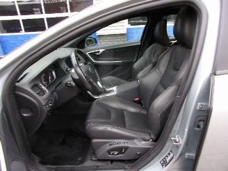 Volvo V-60 CROSS COUNTRY 2.0 T5 NORDIC+ picture 10