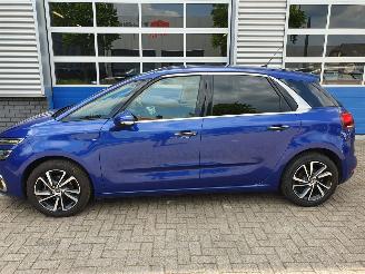 Citroën C4 PICASSO 1.2 PureTech Selection picture 2