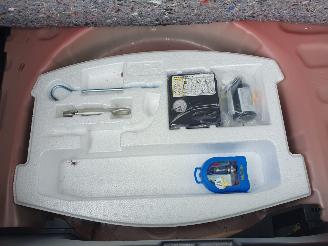 Suzuki Swift 1.2 Style Smart Hybrid picture 31