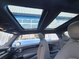 Mini One 1.2 One Business Automaat picture 14