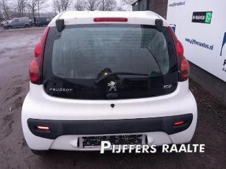 Peugeot 107 107, Hatchback, 2005 / 2014 1.0 12V picture 9