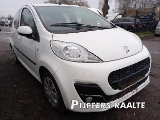 Peugeot 107 107, Hatchback, 2005 / 2014 1.0 12V picture 7