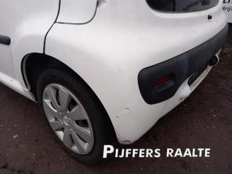 Peugeot 107 107, Hatchback, 2005 / 2014 1.0 12V picture 18