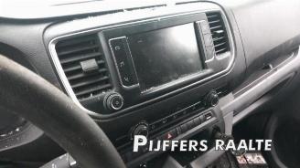 Peugeot Expert Expert (V1/VA/VB/VE/VF/VT/VY), Van, 2016 2.0 Blue HDi 120 16V picture 8