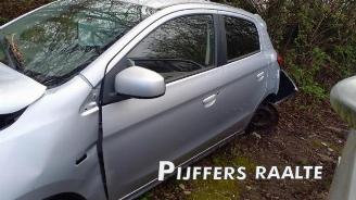 Mitsubishi Space-star Space Star (A0), Hatchback, 2012 1.0 12V picture 7