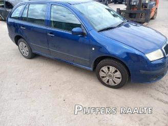 Skoda Fabia Fabia (6Y5), Combi 5-drs, 2000 / 2007 1.4i 16V picture 4