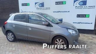 Uttjänta bilar auto Mitsubishi Space-star Space Star (A0), Hatchback, 2012 1.0 12V 2015/8