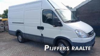 Iveco Daily New Daily IV, Van, 2006 / 2011 35C13V, C13V/P, S13V, S13V/P picture 2