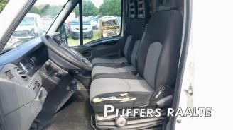 Iveco Daily New Daily IV, Van, 2006 / 2011 35C13V, C13V/P, S13V, S13V/P picture 18