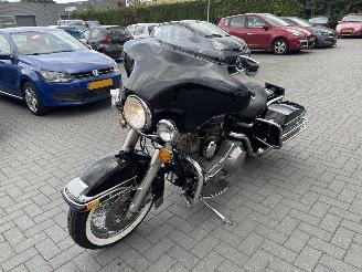 Harley-Davidson Electra Glide FLHTC ORIGINEEL NL N.A.P PRACHTIG!!! picture 7