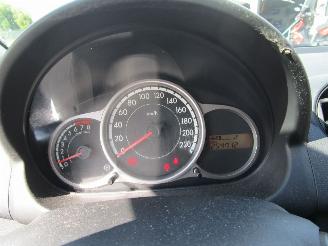 Mazda 2 1.3 Color Edition 5drs picture 16