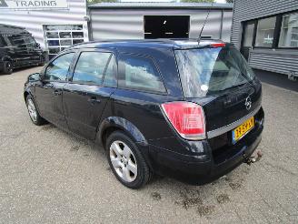 Opel Astra STATION WAGON 1.4 Edition picture 3