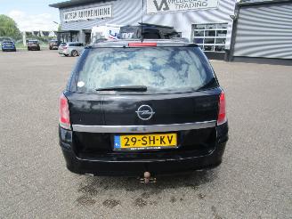 Opel Astra STATION WAGON 1.4 Edition picture 4
