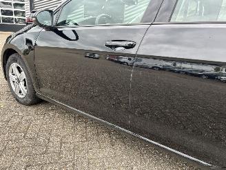 Volkswagen Golf Variant 1.2 TSI Connected Series picture 25