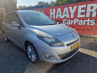 skadebil auto Renault Grand-scenic 1.4 tce  7 PERSOONS 2011/5