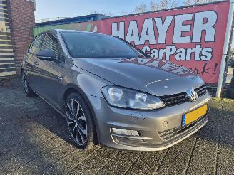 Volkswagen Golf 1.0 tsi trendline picture 1