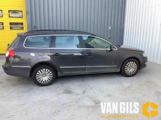 Volkswagen Passat  picture 2