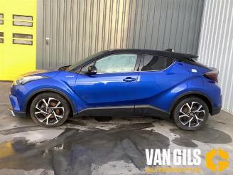 Toyota C-HR C-HR (X1,X5), SUV, 2016 1.8 16V Hybrid picture 8
