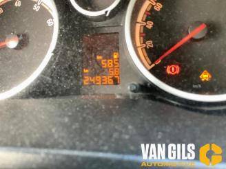 Opel Corsa Corsa D, Hatchback, 2006 / 2014 1.4 16V Twinport picture 17