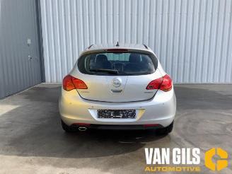 Opel Astra Astra J (PC6/PD6/PE6/PF6), Hatchback 5-drs, 2009 / 2015 1.4 Turbo 16V picture 4