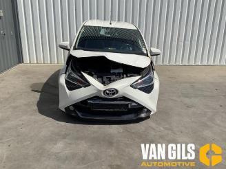 Toyota Aygo Aygo (B40), Hatchback, 2014 1.0 12V VVT-i picture 5