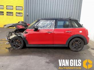 Mini Cooper Mini (F55), Hatchback 5-drs, 2013 1.5 12V Cooper picture 5