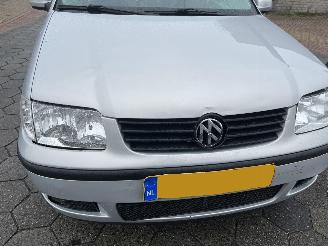 Volkswagen Polo 1.4-16V Trendline picture 11