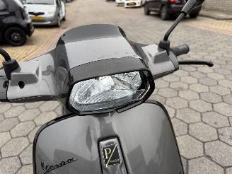 Vespa  Sprint 4T Sport picture 7