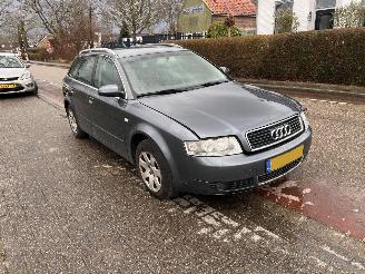 Voiture accidenté Audi A4 2.0-20V 2004/10