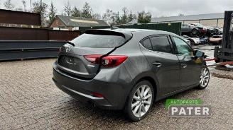 Mazda 3 3 (BM/BN), Hatchback, 2013 / 2019 2.0 SkyActiv-G 165 16V picture 4