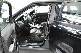 Land Rover Range Rover Evoque 2.2 eD4 2WD Pure picture 13